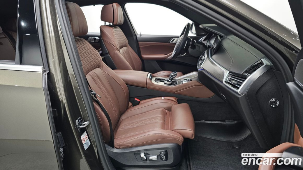 BMW X6 xDrive40i M Sport, 2023