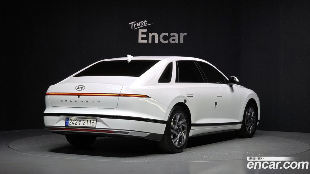 Hyundai Grandeur 2,5 Gasoline 2WD, 2023