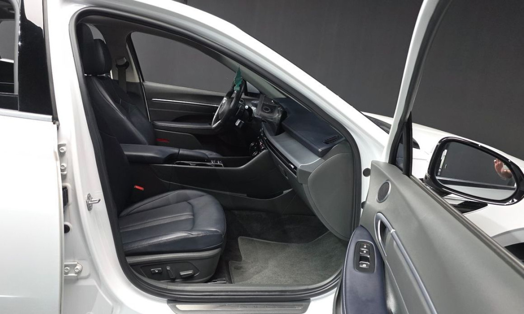 Hyundai Sonata 2.0, 2024