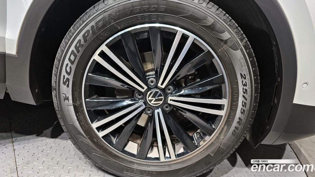 Volkswagen Tiguan 2.0 TDI Premium, 2022