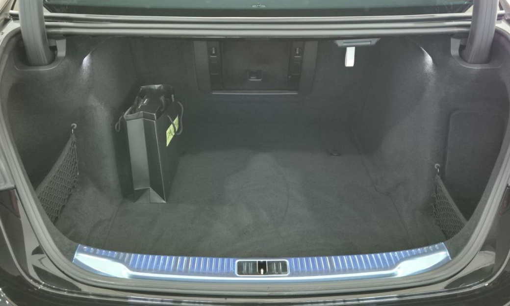 Mercedes-Benz S-Class S450L 4MATIC, 2026