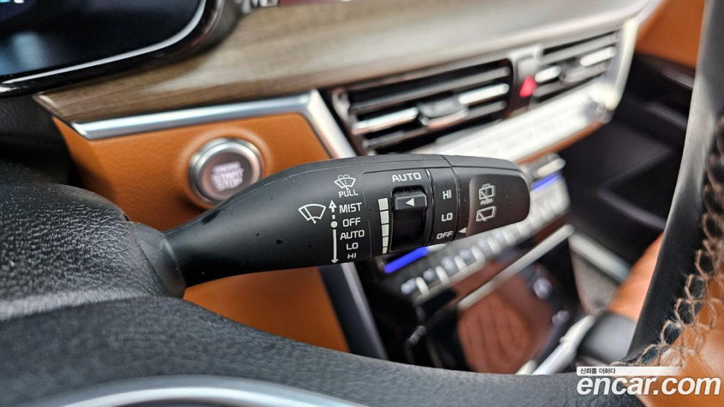 Kia Mohave Diesel 3.0 4WD 6-Seater, 2022