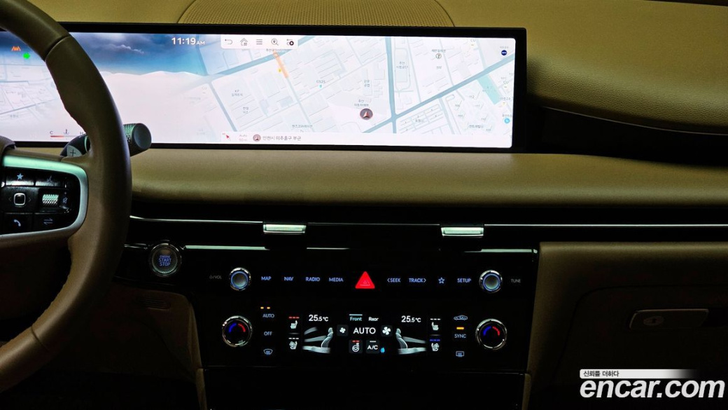 Genesis G80 Gasoline 2.5 Turbo AWD, 2025