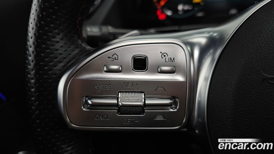 Mercedes-Benz GLA-Class GLA250 4MATIC, 2022