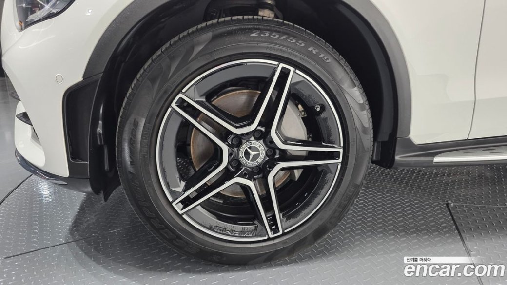 Mercedes-Benz GLC-Class GCL300 4MATIC Coupe, 2023