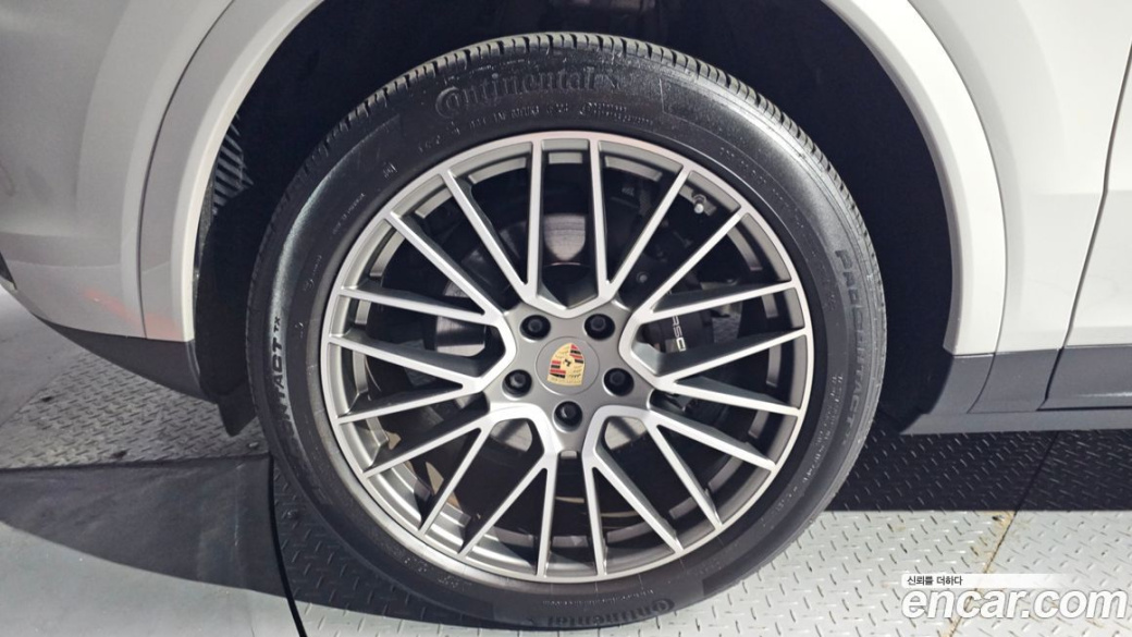 Porsche Cayenne 3.0 COUPE PLATINUM EDITION, 2022