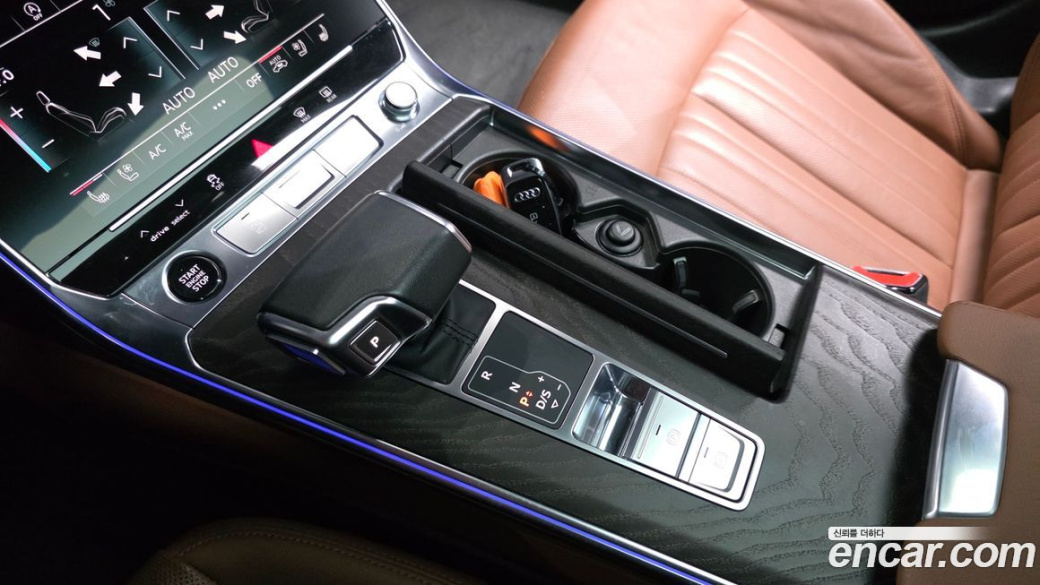 Audi A6 45 TFSI Quattro Premium, 2023