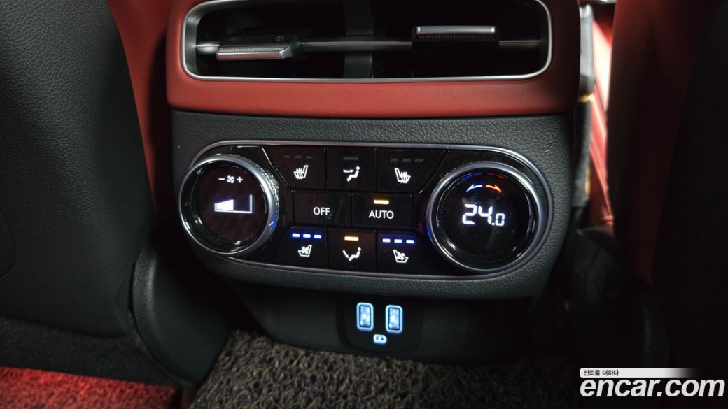 Genesis GV70 2.5T Gasoline 2WD, 2021