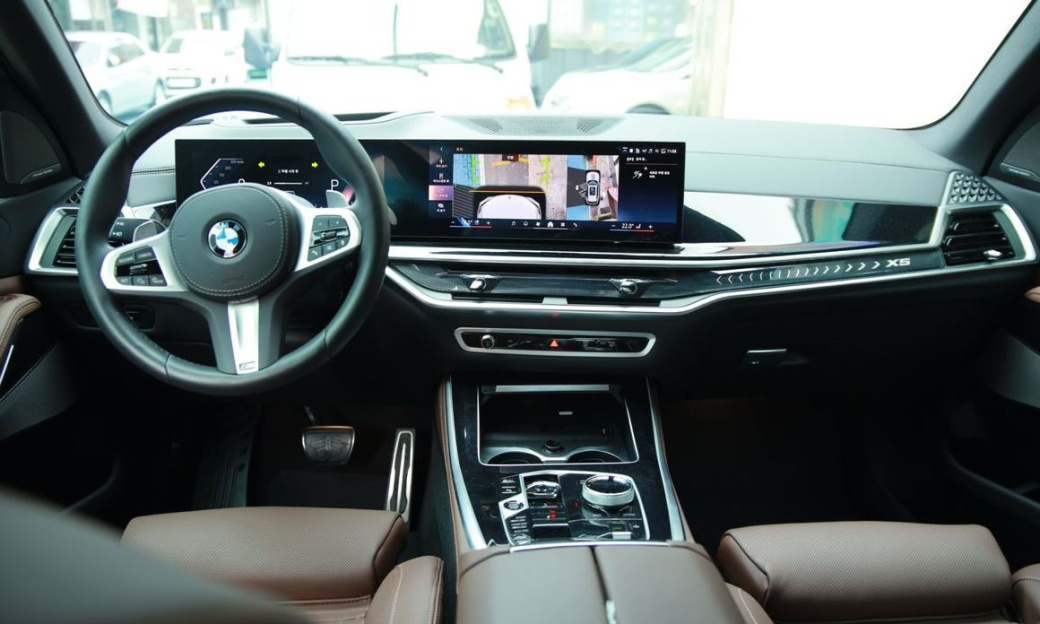 BMW X5 xDrive 40i M Sport, 2025