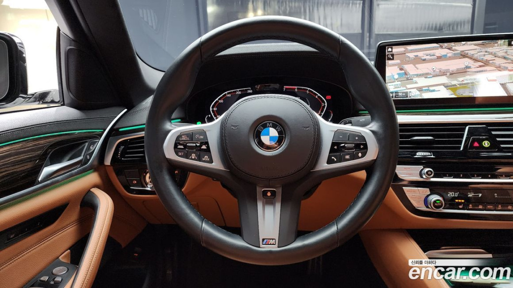 BMW 5-Series 520i M Sport, 2022