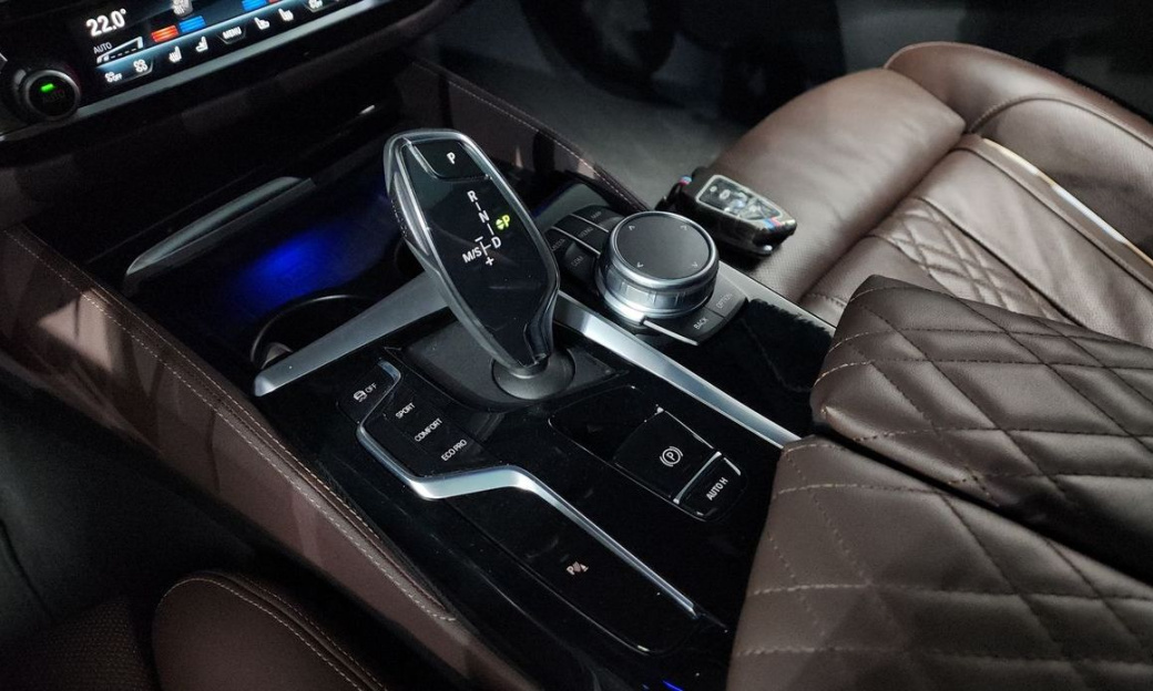 BMW 5-Series 530i M Sport Package, 2022