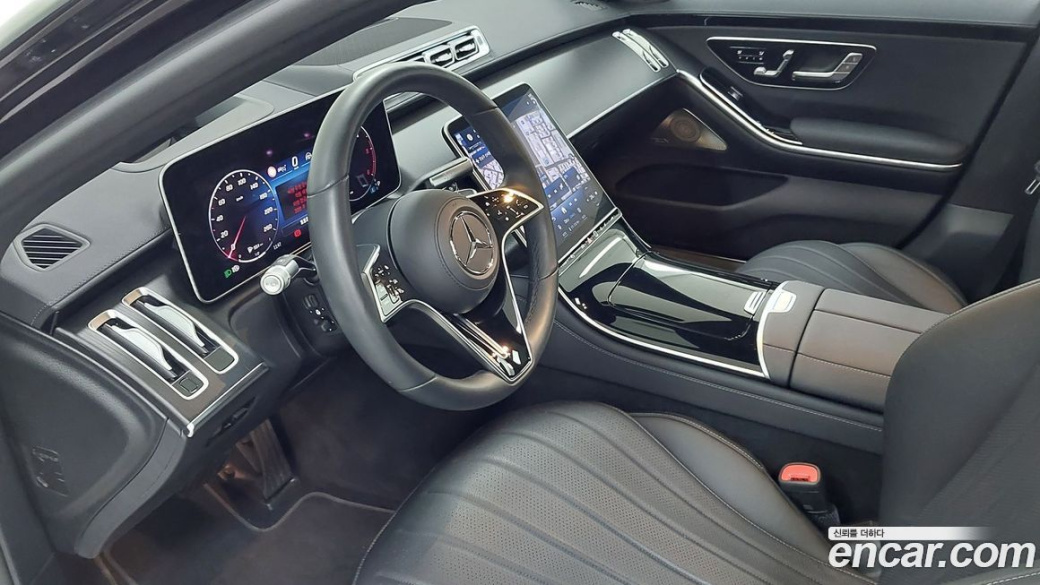 Mercedes-Benz S-Class S350 d 4MATIC, 2025
