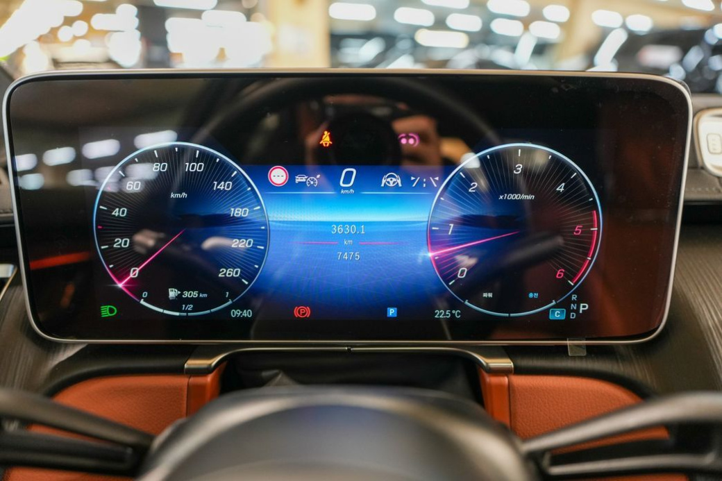 Mercedes-Benz S-Class S350 d 4MATIC, 2025