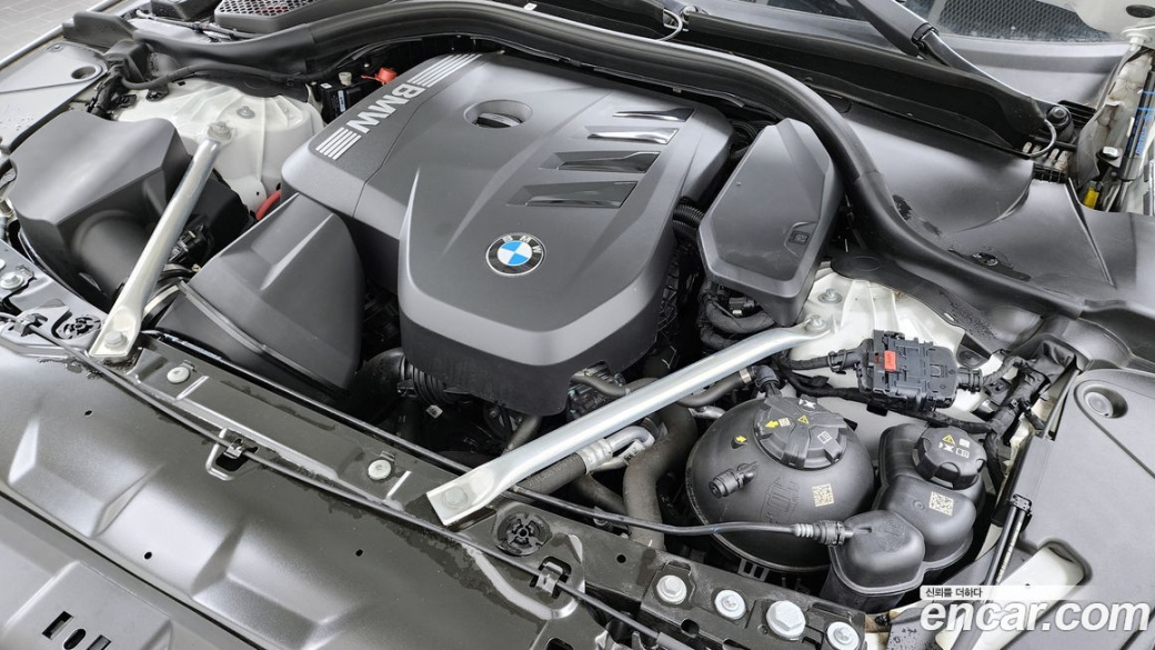 BMW 5-Series 520i M Sport, 2024