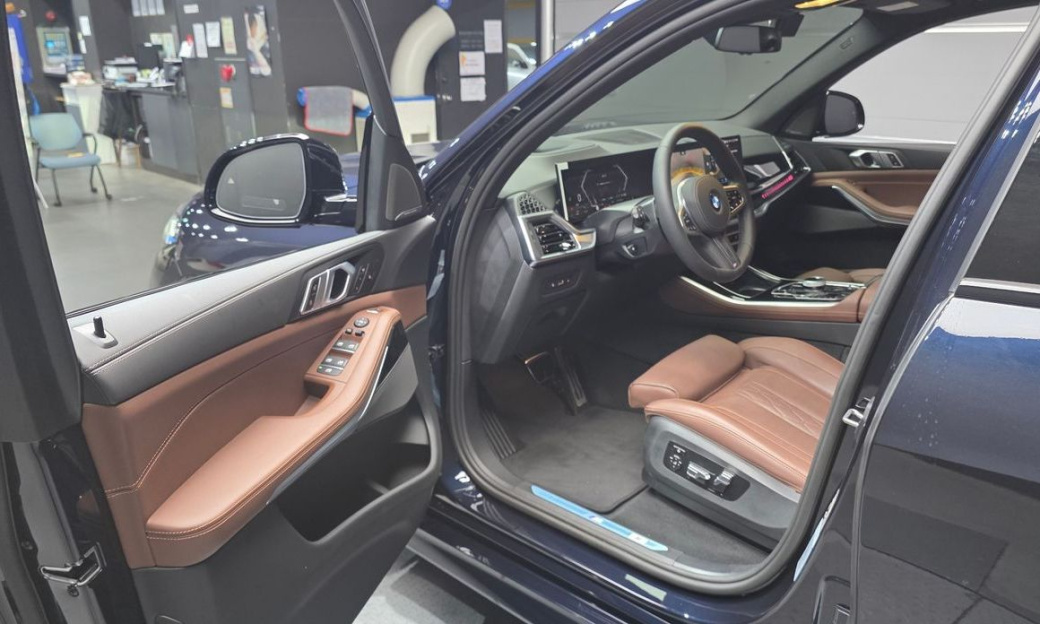 BMW X5 xDrive 40i M Sport, 2025