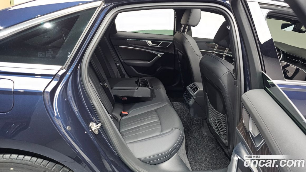 Audi A6 45 TFSI Quattro Premium, 2023