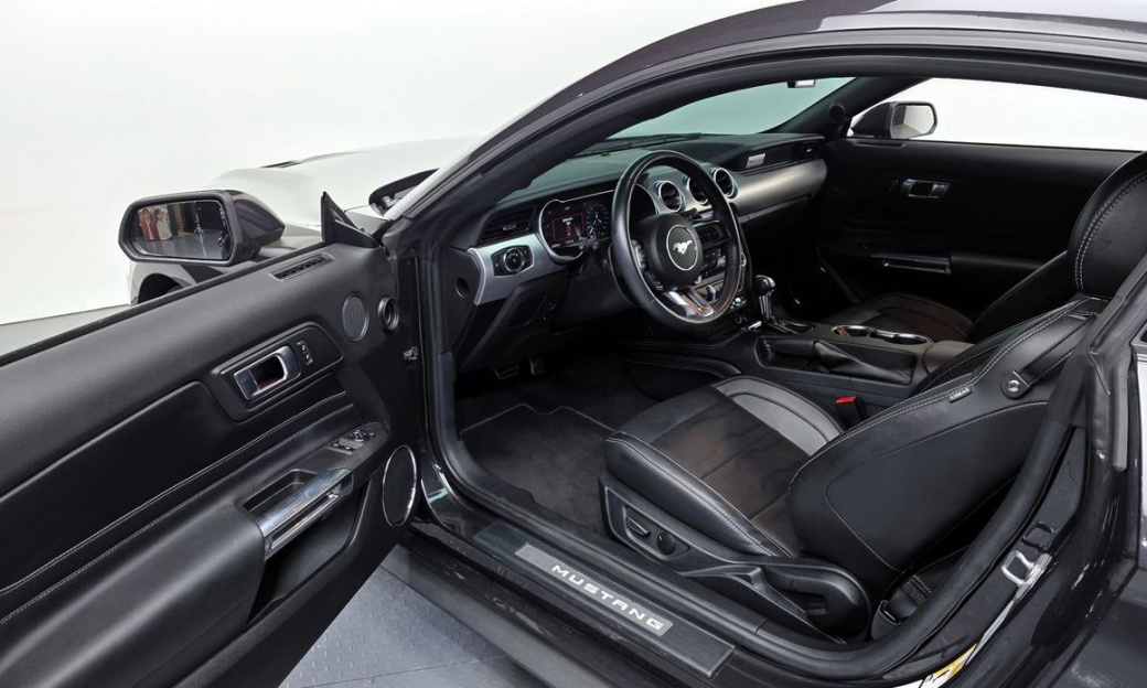 Ford Mustang Coupe, 2023