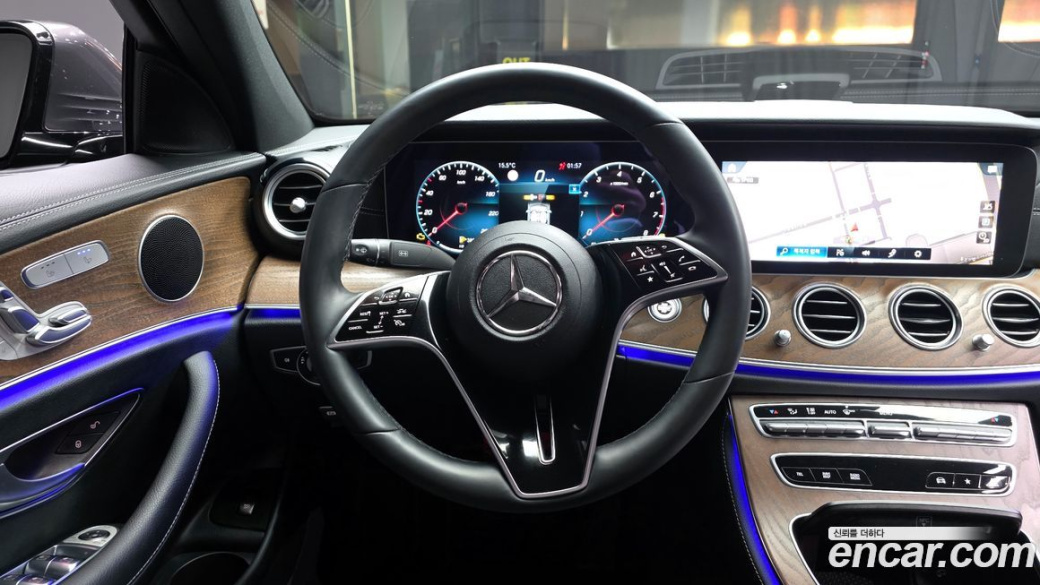 Mercedes-Benz E-Class E250 Exclusive, 2023