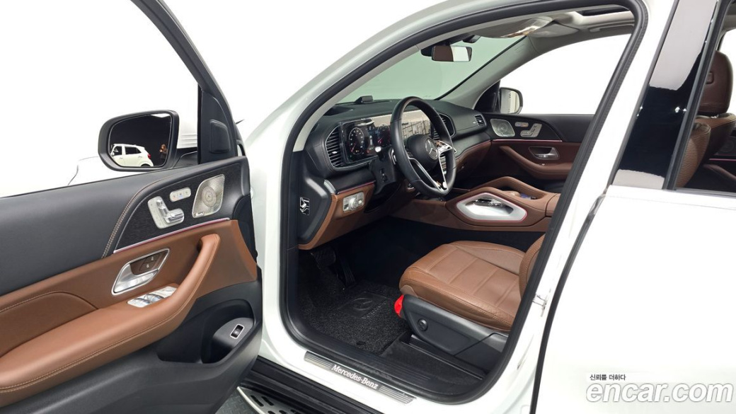 Mercedes-Benz GLE-Class GLE450 4MATIC, 2025