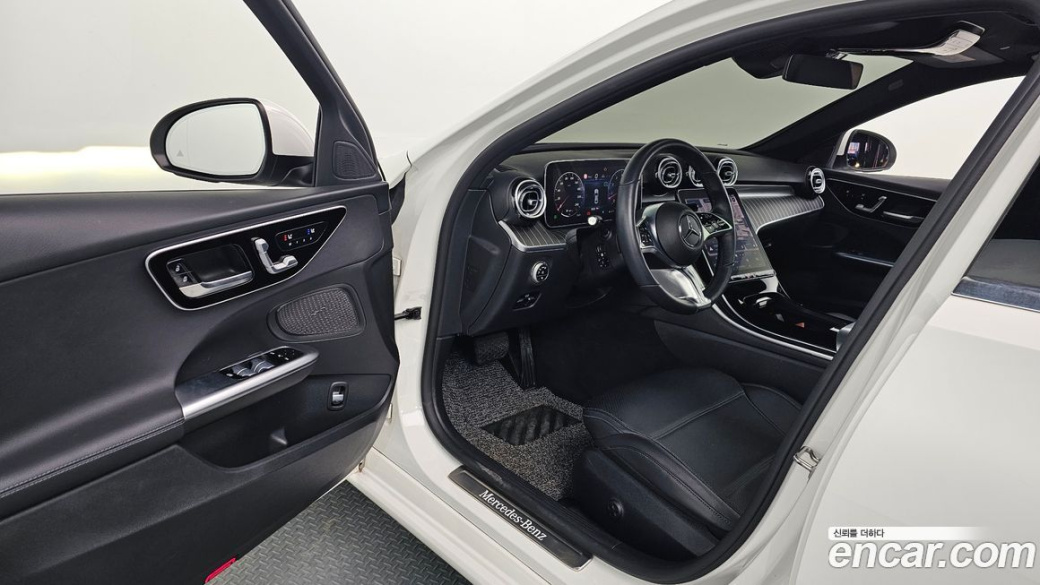 Mercedes-Benz C-Class C200 4MATIC Avantgarde, 2022