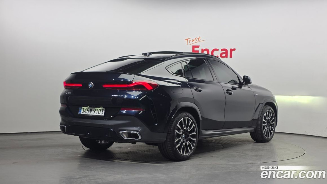 BMW X6 xDrive40i M Sport, 2025