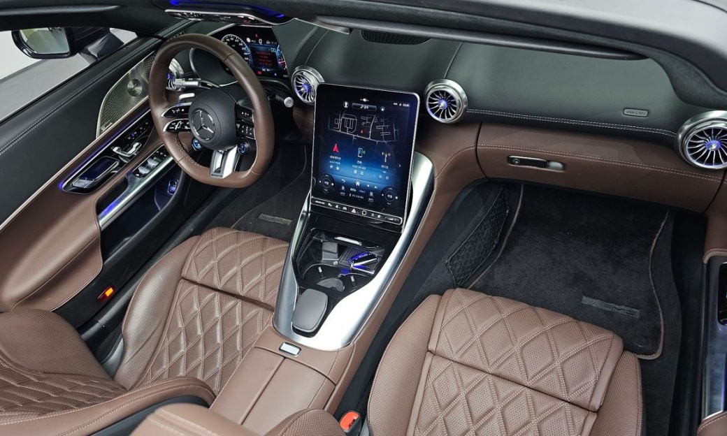 Mercedes-Benz SL-Class AMG SL63 4MATIC+, 2024