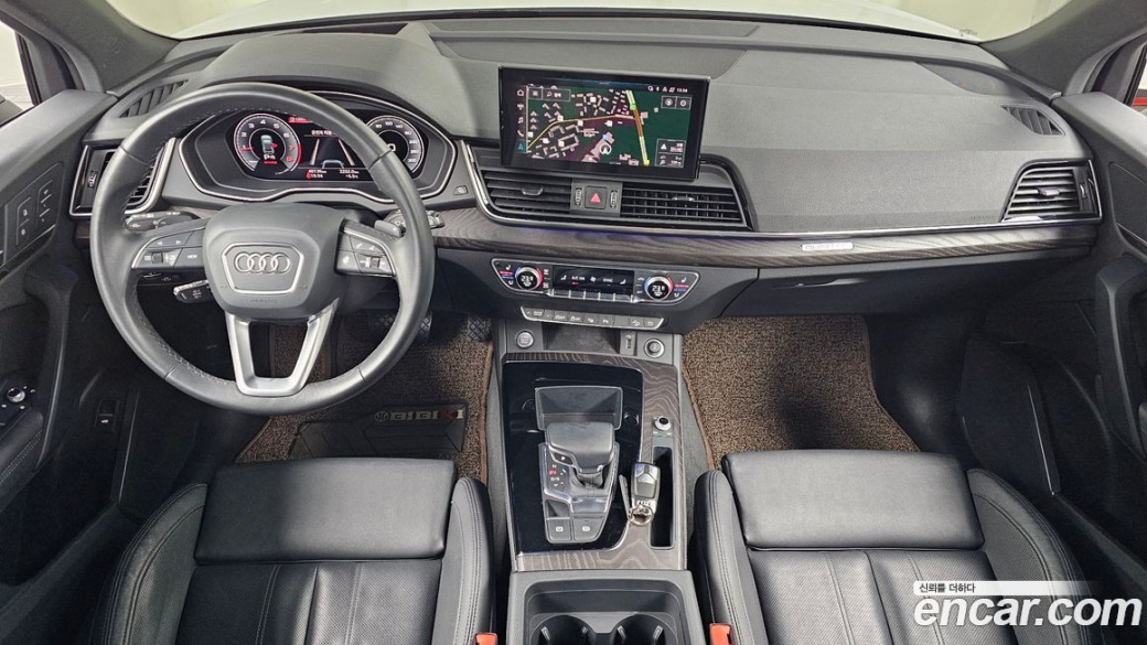 Audi Q5 45 TFSI Quattro Premium, 2023