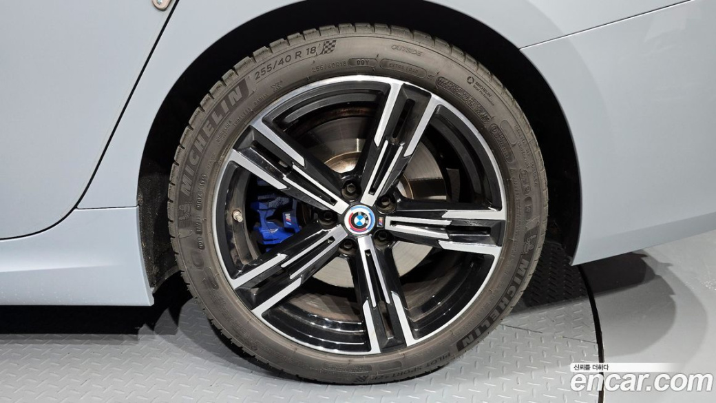 BMW 3-Series 320i M Sport, 2023