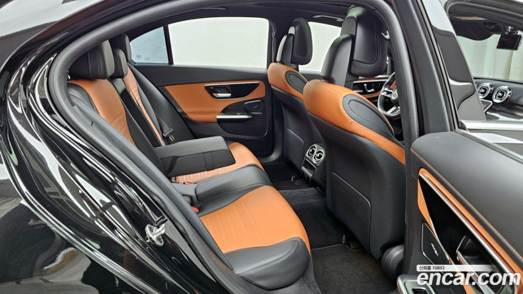 Mercedes-Benz C-Class C300 AMG Line, 2022