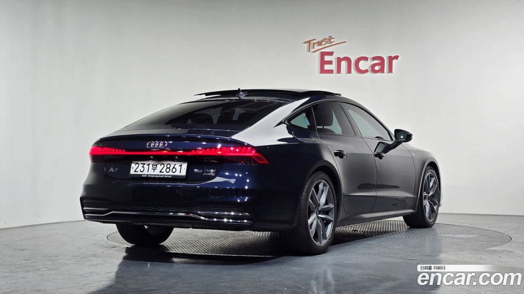 Audi A7 55 TFSI Quattro Premium, 2022