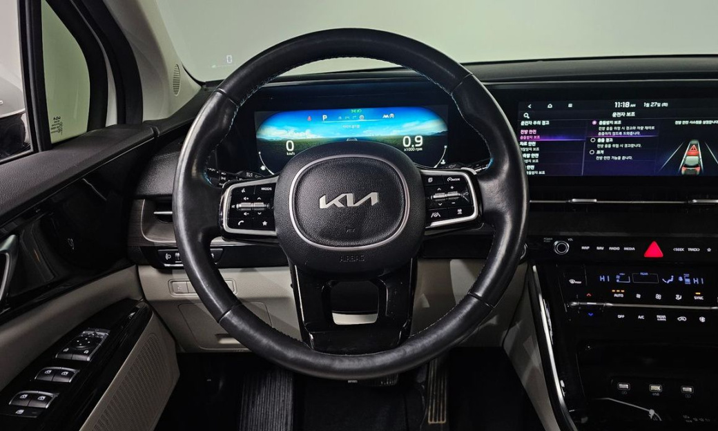 Kia Carnival 9-Seater Noblesse, 2022