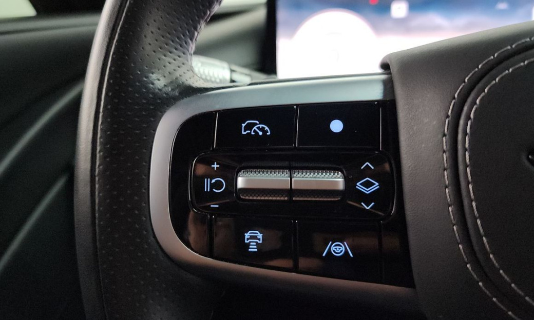 Genesis G80 Gasoline 2.5 Turbo AWD, 2025