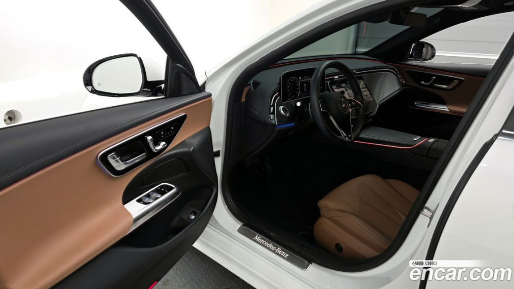 Mercedes-Benz E-Class E200 Avantgarde, 2025