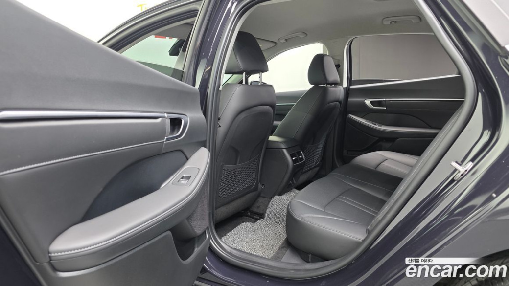 Hyundai Sonata 2.0, 2024