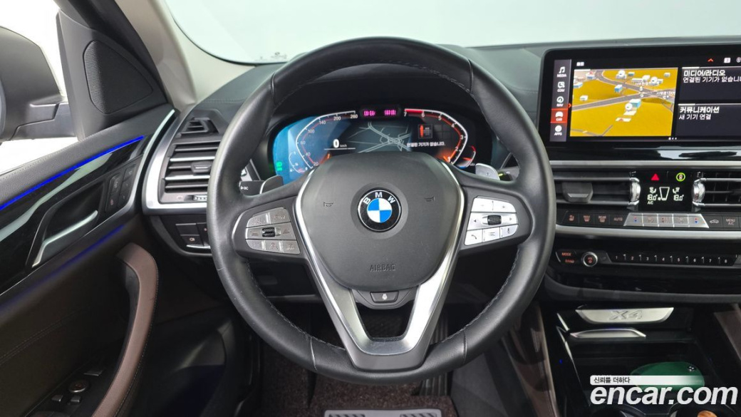 BMW X4 xDrive20i xLine, 2022
