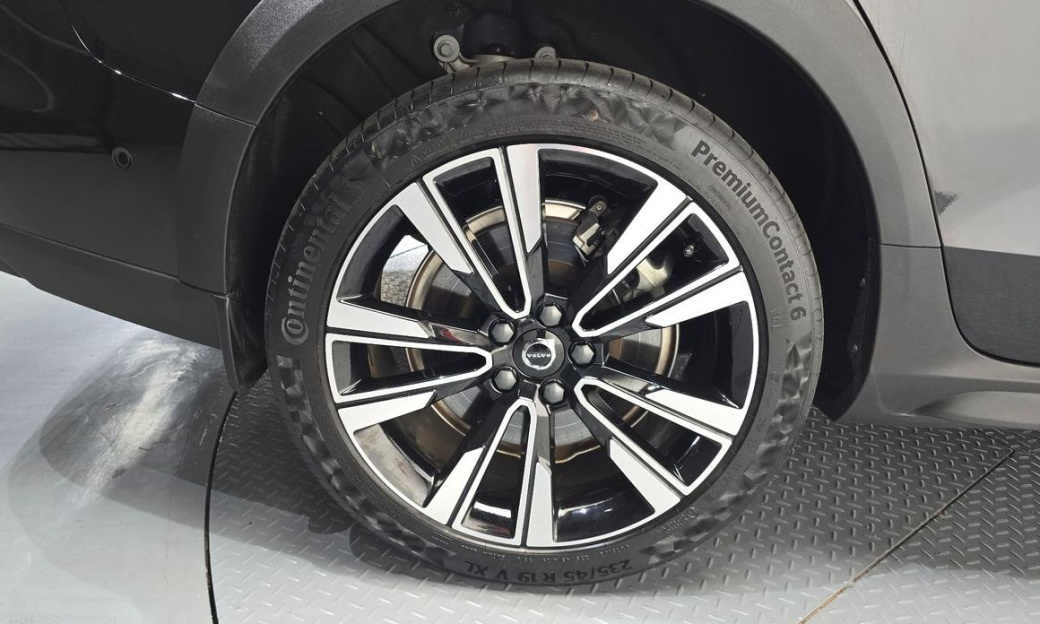 Volvo V60 B5 Ultimate AWD, 2023