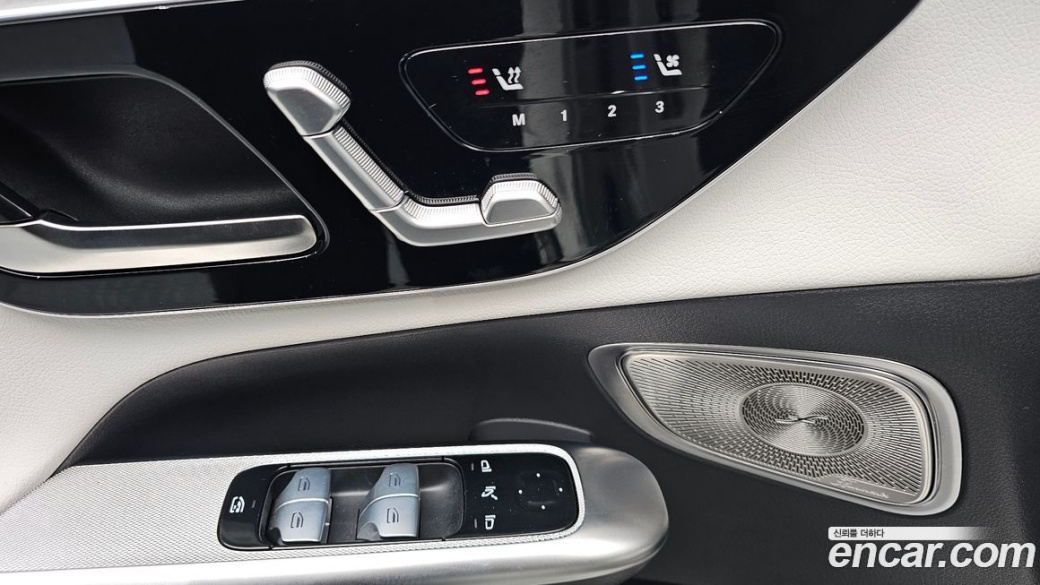Mercedes-Benz GLC-Class GLC300 4MATIC AMG Line, 2024