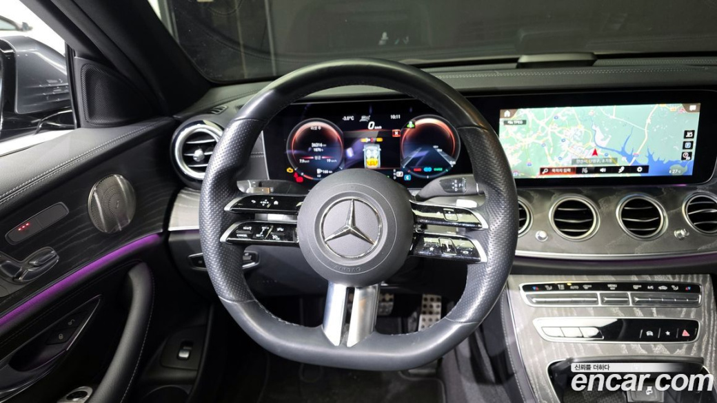 Mercedes-Benz E-Class E350 4MATIC AMG Line, 2021