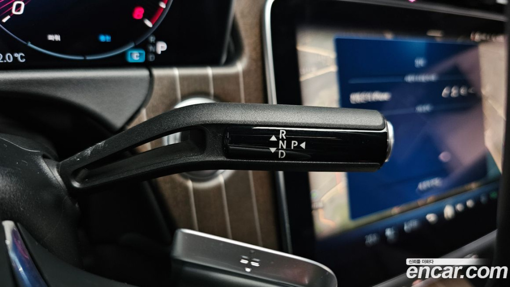 Mercedes-Benz E-Class E300 4MATIC Exclusive, 2024