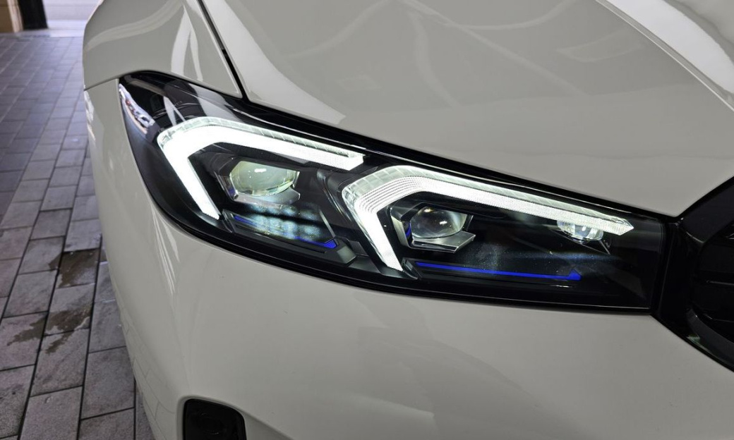 BMW 3-Series M340i Pro, 2026
