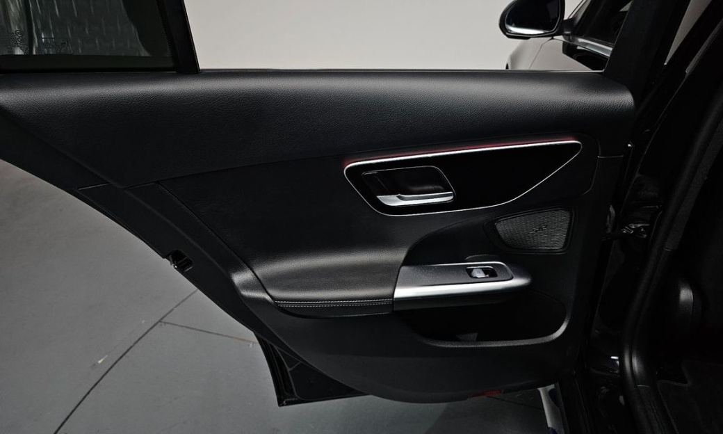 Mercedes-Benz C-Class C200 Avantgarde, 2024