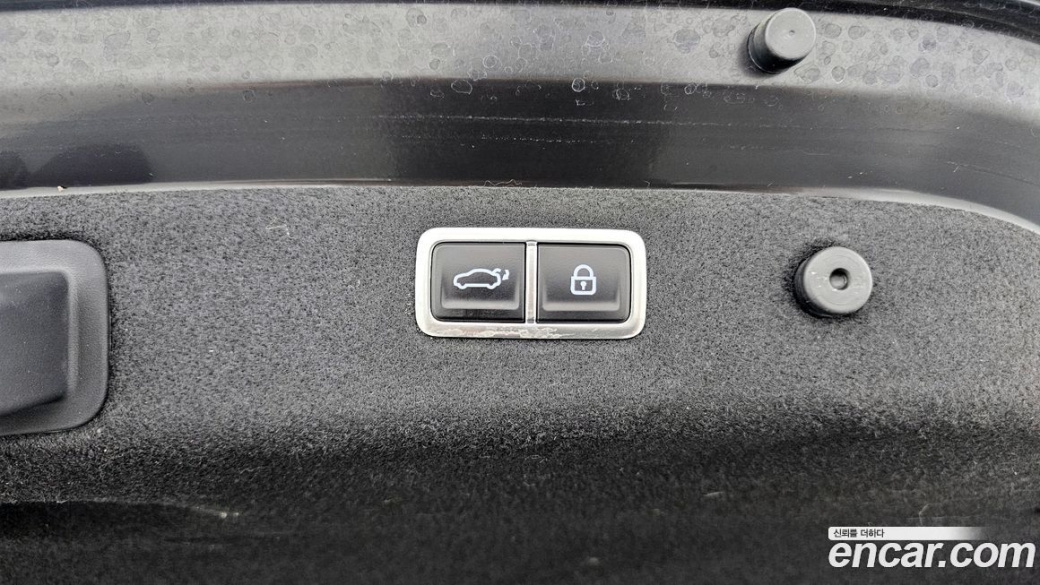 Genesis G70 Gasoline 2.5T 4WD, 2025