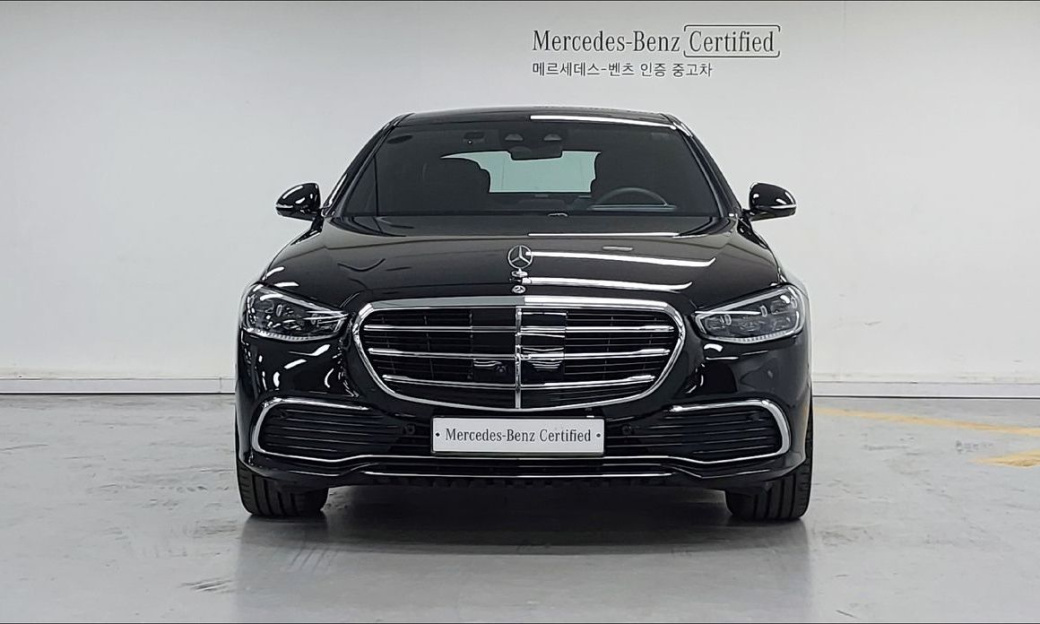 Mercedes-Benz S-Class S350 d 4MATIC, 2025
