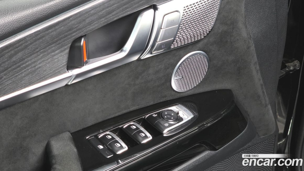 Kia Mohave Diesel 3.0 4WD 7-Seater, 2023