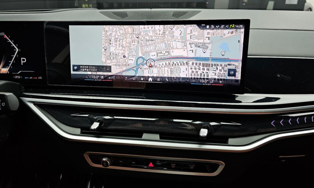 BMW X7 xDrive 40i M Sport 6STR, 2024