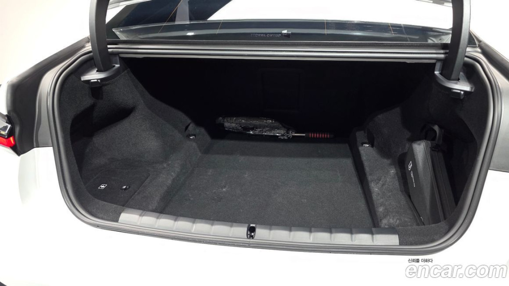 BMW 7-Series 740d xDrive M Sport, 2025