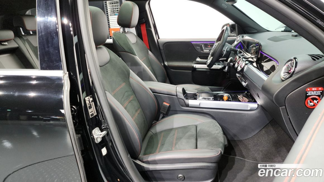 Mercedes-Benz GLB-Class AMG GLB35 4MATIC, 2023
