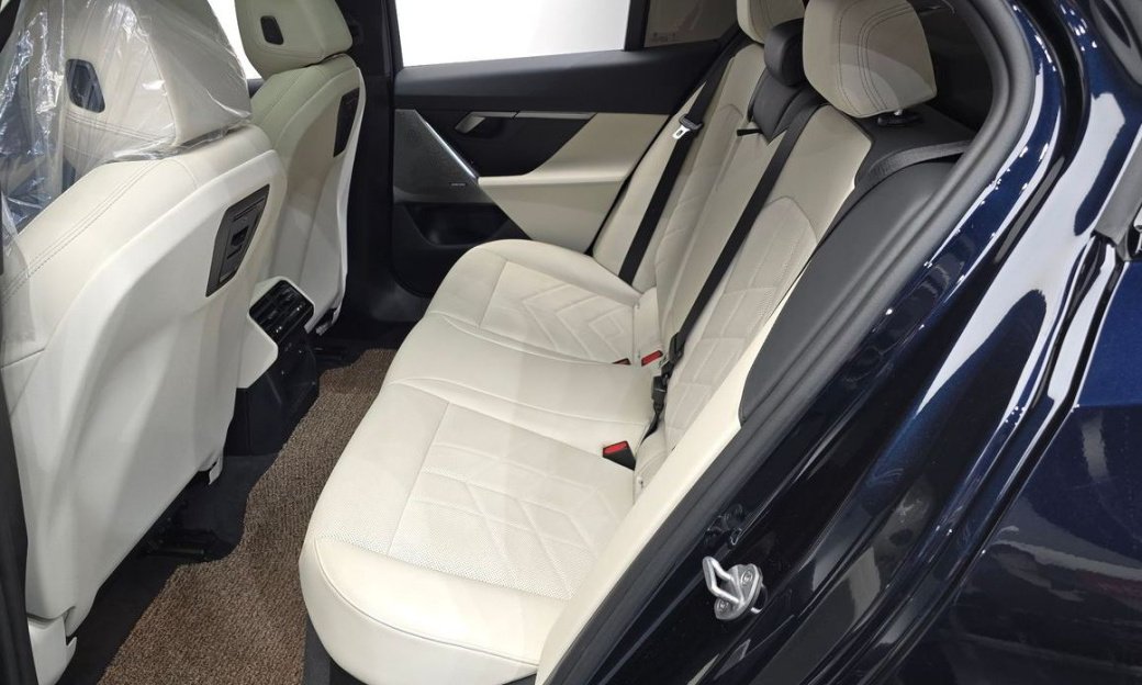 BMW 5-Series 520i M Sport, 2024