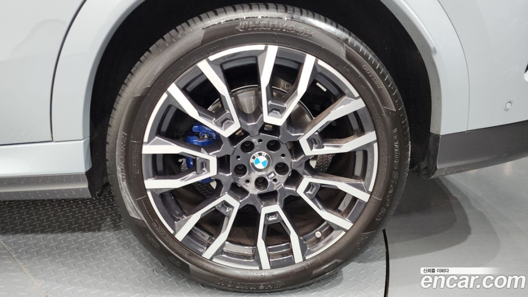 BMW X6 xDrive40i M Sport, 2024