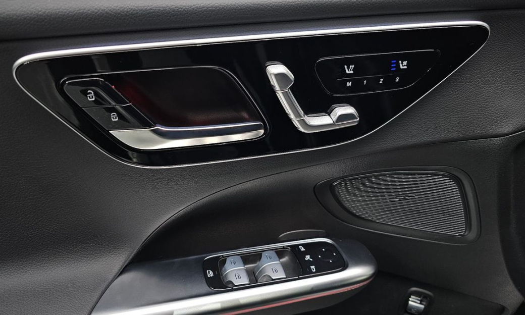 Mercedes-Benz C-Class C200 Avantgarde, 2025